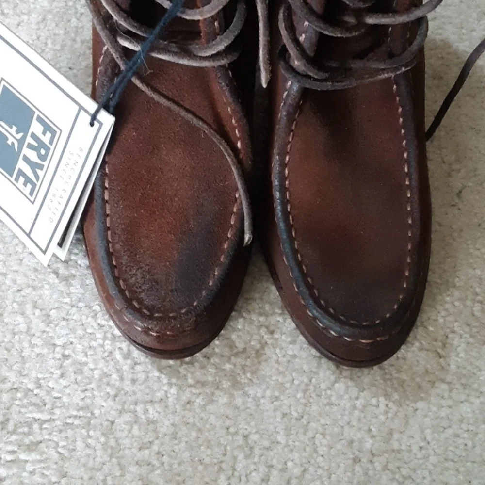 New FRYE BOOTS - Picture 4 of 13